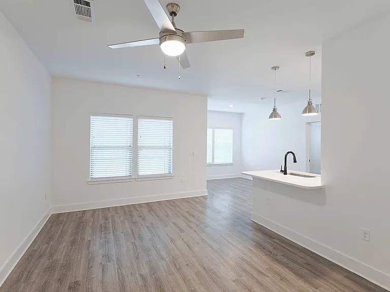 Solay Horizon West — Photo 59