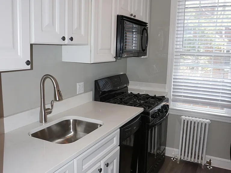 2718 Ordway St NW #5 — Photo 6