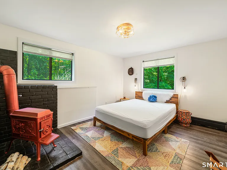 3 Burnett Rd — Photo 31