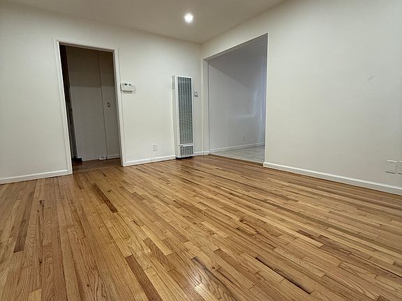 4th image of 1418 Maple St APT A