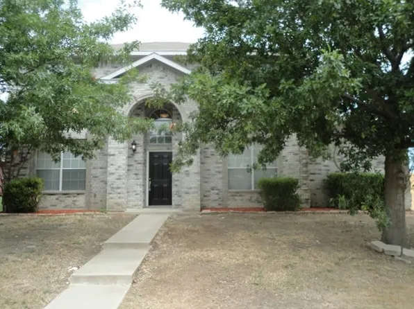 1153 Weaver St, Cedar Hill, TX 75104