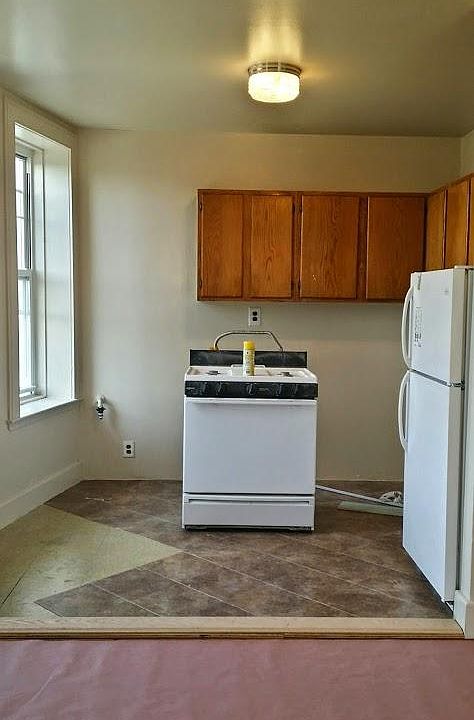 1st image of 2500 Davidson Ave #12