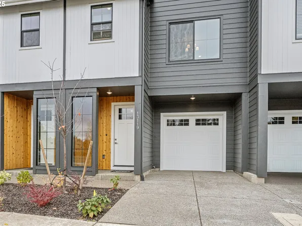 13119 SW Carmel St, Tigard, OR 97224