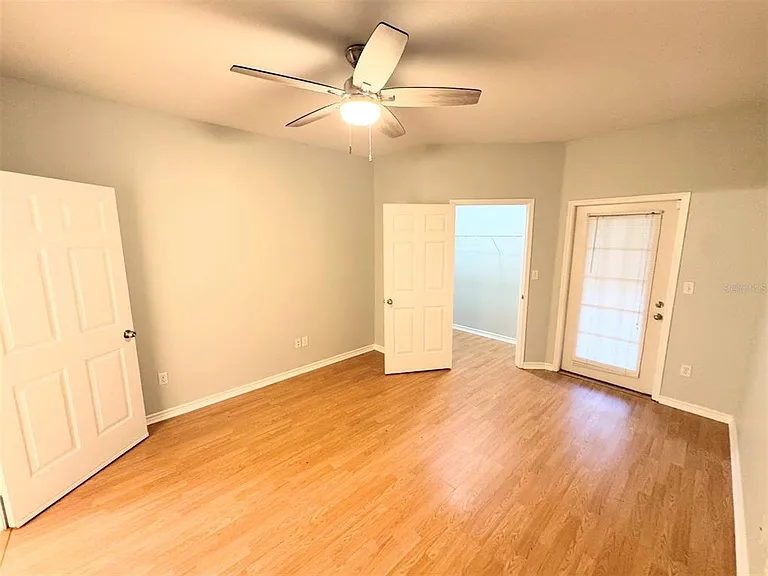 4305 Bayside Village Dr #104 — Photo 8