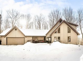 4750 Mary Lane Dr, Hermantown, MN 55811