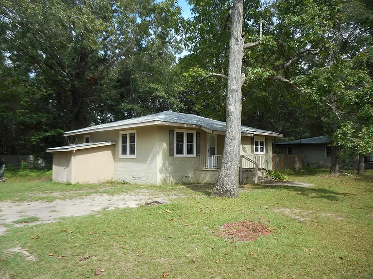 5565 Thistledown Dr — Photo 11