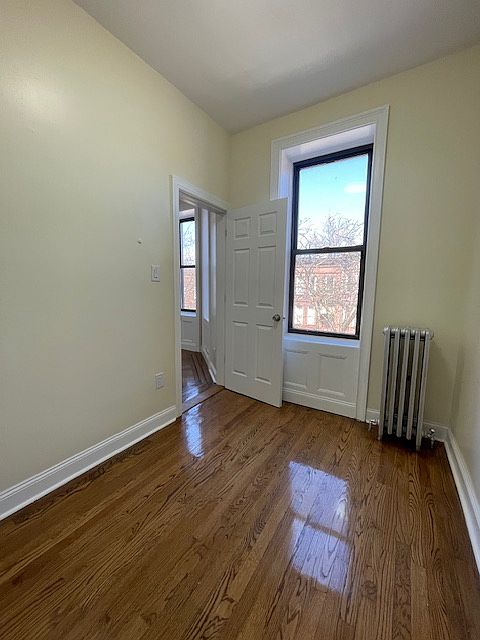 1st image of 127 19th St Unit 1