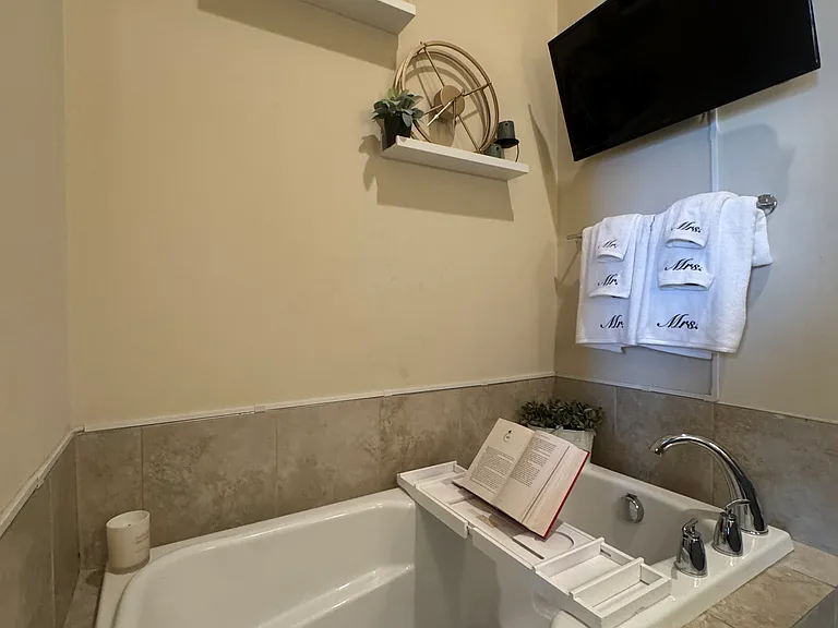 126 W Pike St #4 — Photo 21