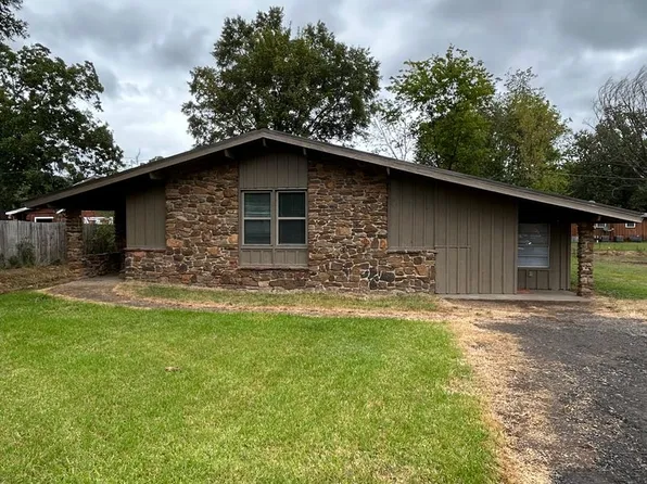 403 NE 6th St, Atkins, AR 72823