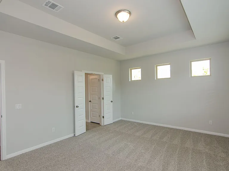 905 Olive Creek Dr — Photo 16