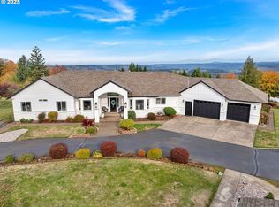 41375 SE Vista Loop Dr, Sandy, OR 97055