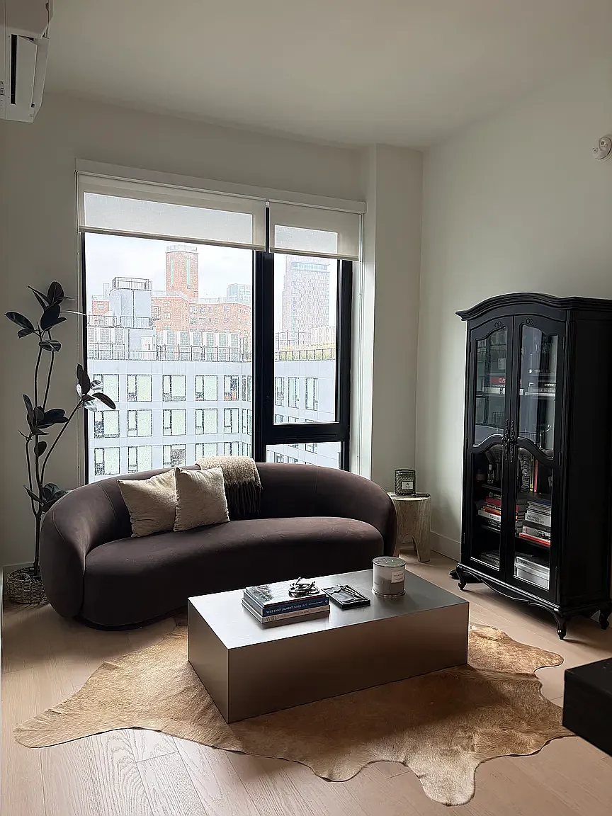 218 Front Street — Photo 1