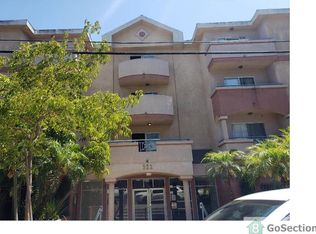 522 W 127th St, Los Angeles, CA 90044