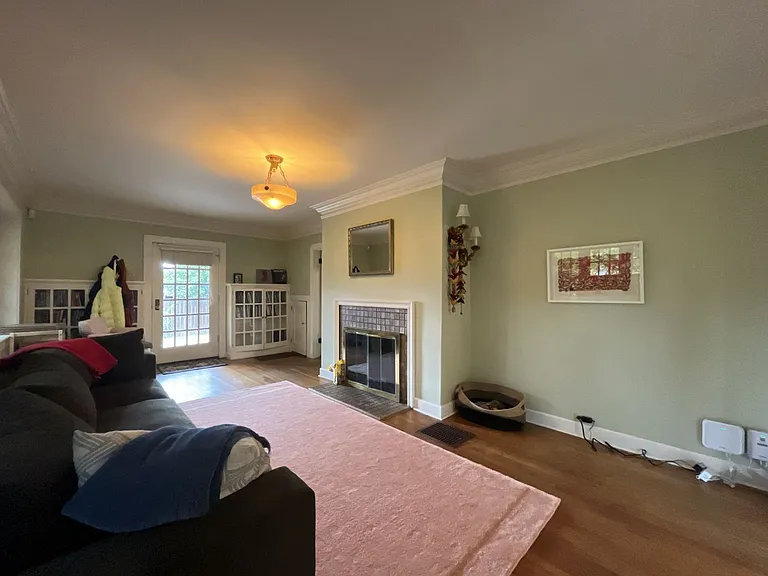 2430 SE Park Ave — Photo 16