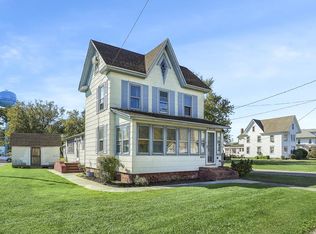 6362 Church St, Chincoteague Island, VA 23336