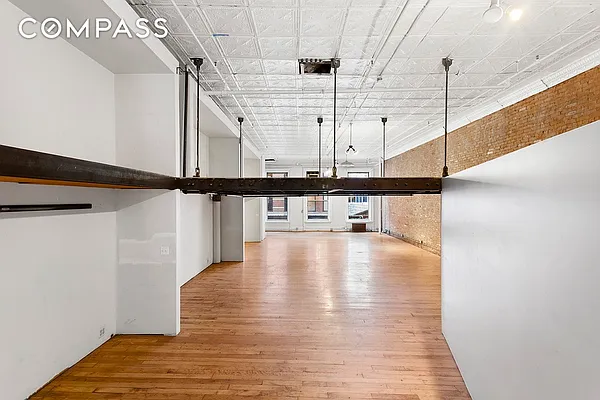 Sold by Compass | media 5