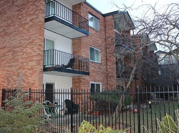 6961 N Oakley Ave APT 109, Chicago, IL 60645 | Zillow