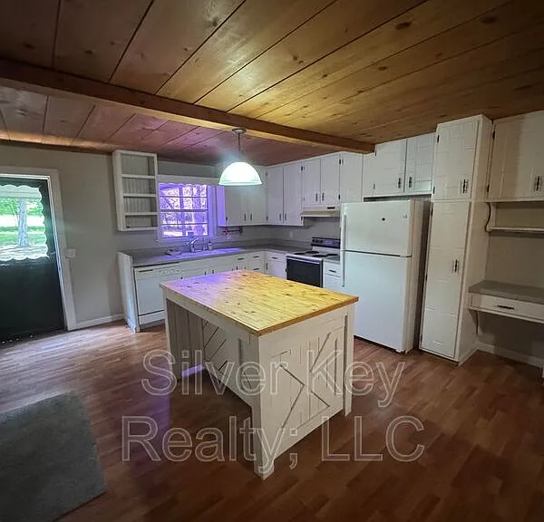 4878 Cottonport Rd — Photo 6