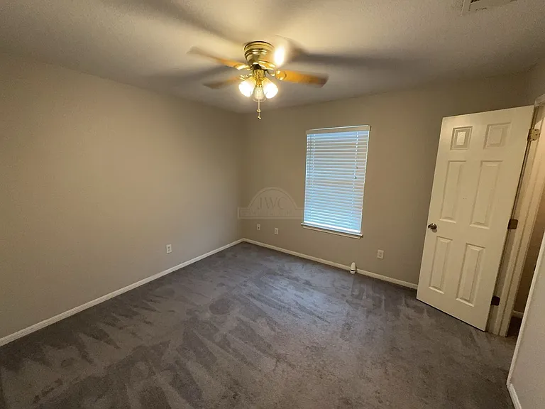 601 N Main St, Copperas Cove — Photo 7