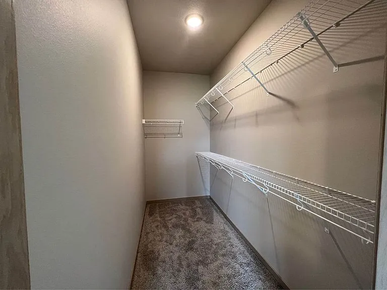 1512 Keystone Cir NE — Photo 11