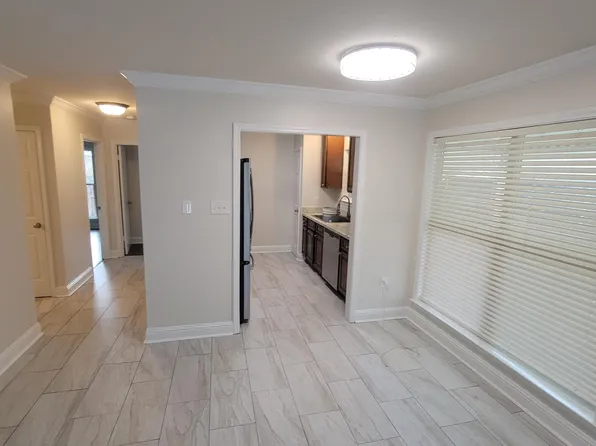 7042 Mesbury Dr, Baton Rouge, LA 70817