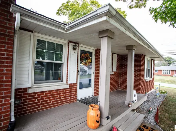 302 Sharon Dr, Campbellsville, KY 42718