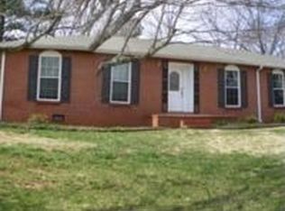 11006 Jean Rd SE, Huntsville, AL 35803