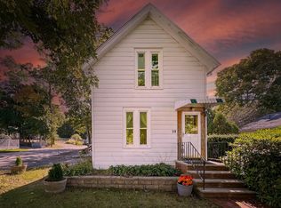 30 Walnut Ave, Weymouth, MA 02188