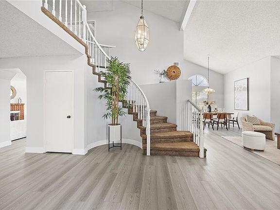 4th image of 11391 Lugano Dr