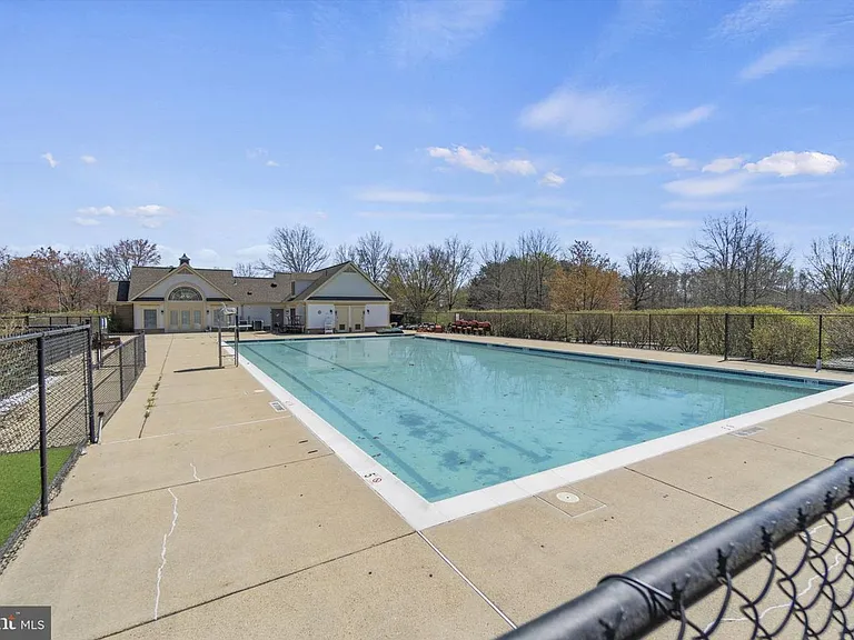 6601I Thackwell Way #I — Photo 19