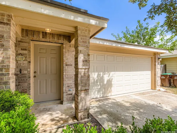 9723 Country Shadow, San Antonio, TX 78254