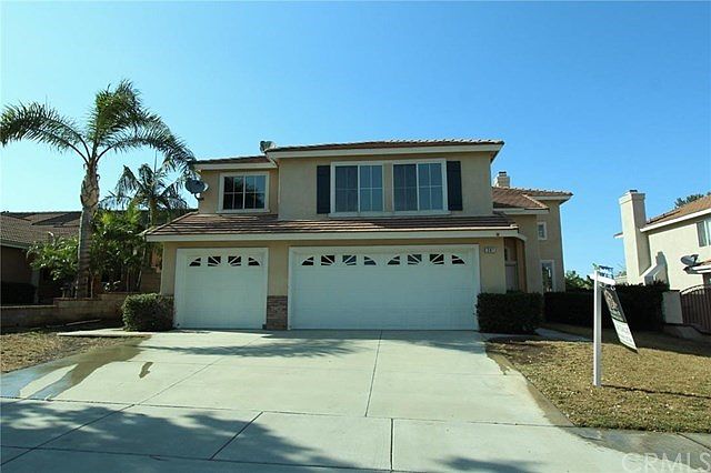 1st image of 301 Sierra Madre Way