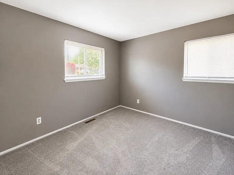 31846 Regal Dr — Photo 36