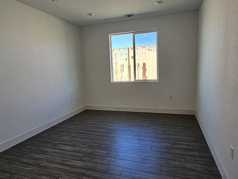 3311 Jubilee Dr — Photo 10