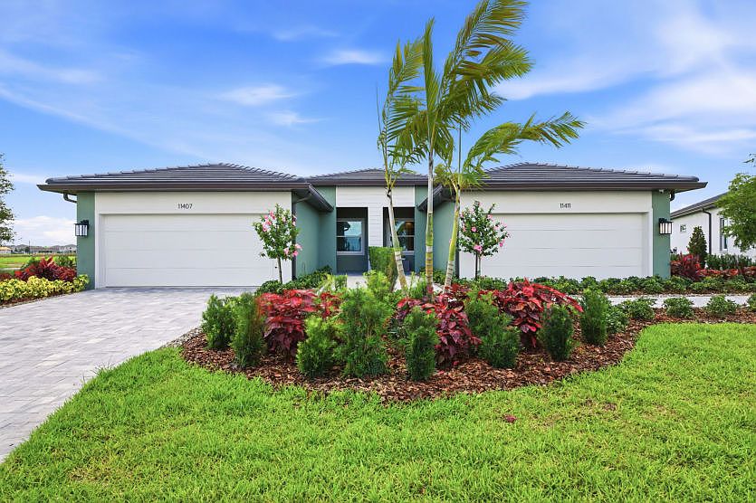 Ellenwood Exterior