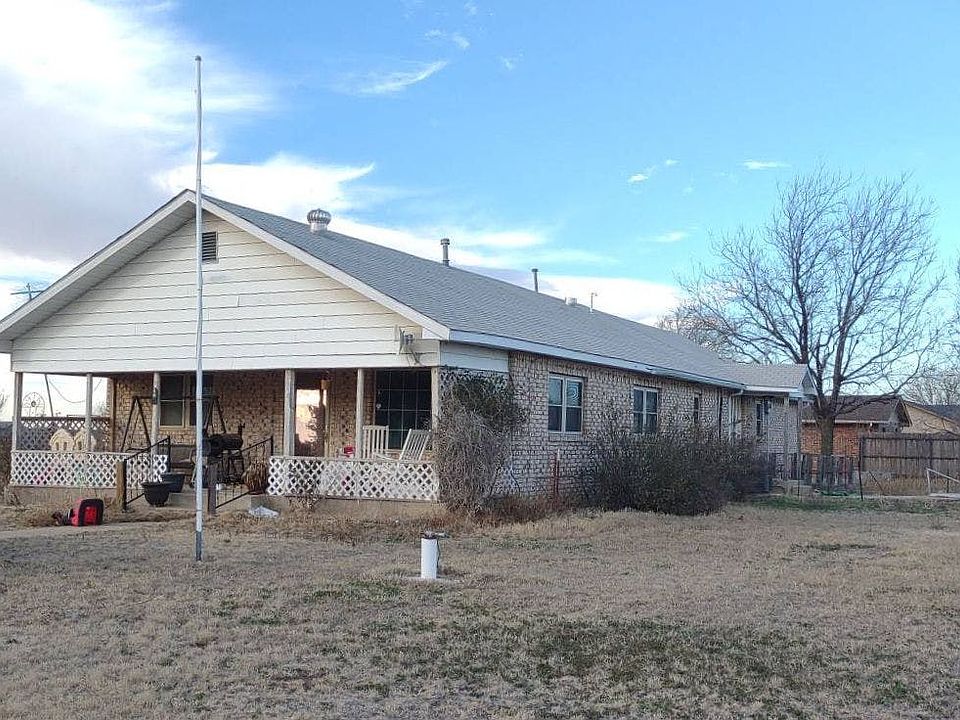 2nd image of 407 Bryan Ave