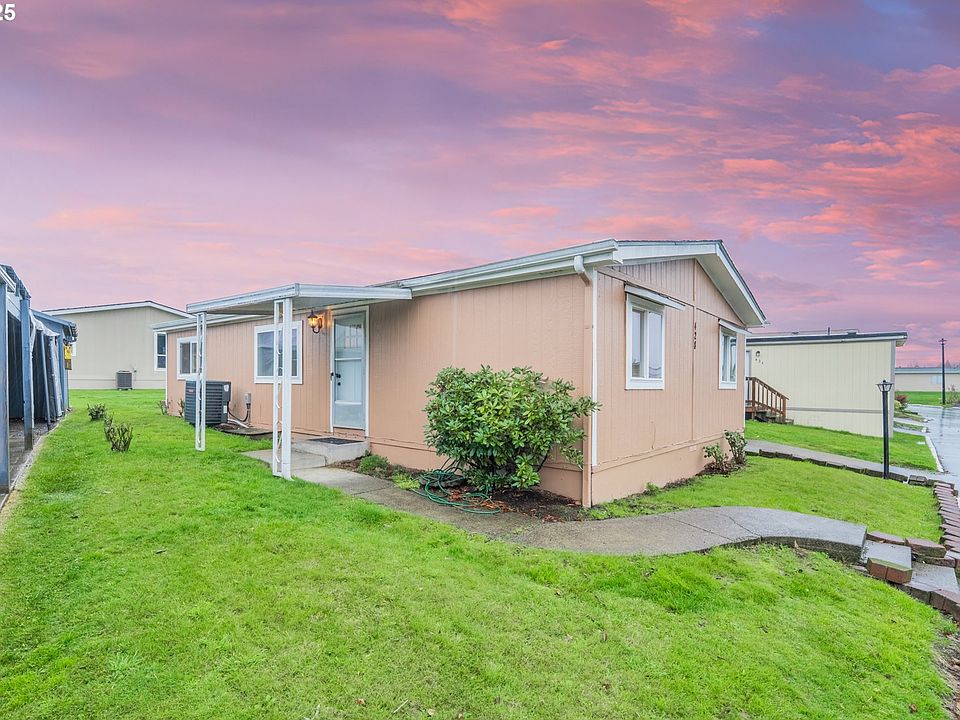 1st image of 428 SW Boston Way Space 73