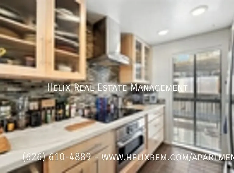 7322 Marina Pacifica Dr N — Photo 1