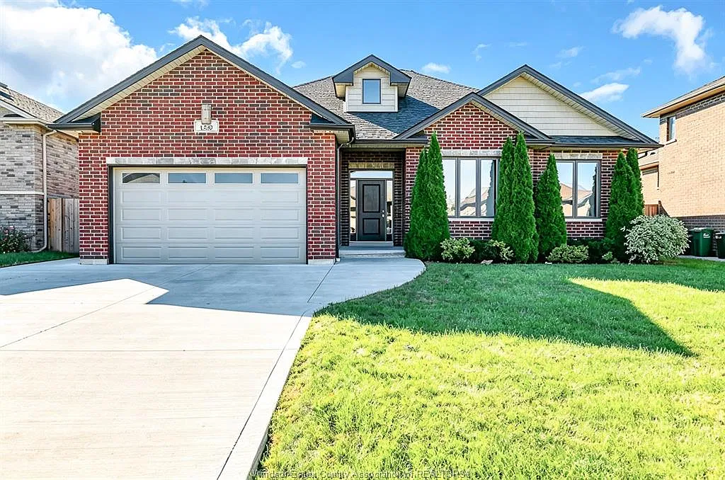 3 bed, $3,200 — Photo 2