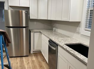 806 Jones St #1, Saint Joseph, MI 49085