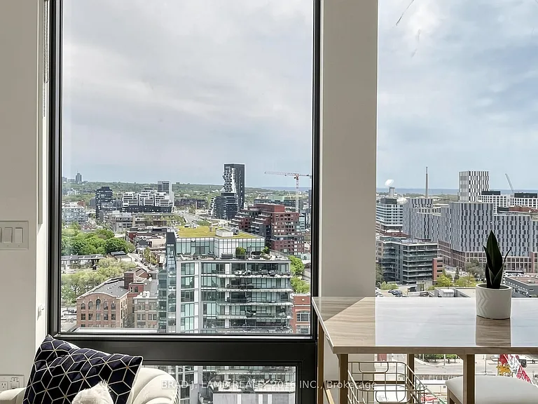 284 King St E #1908 — Photo 17