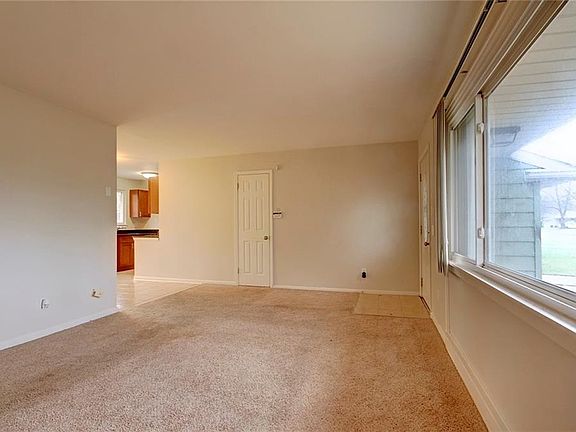 4th image of 6507 Denison Blvd