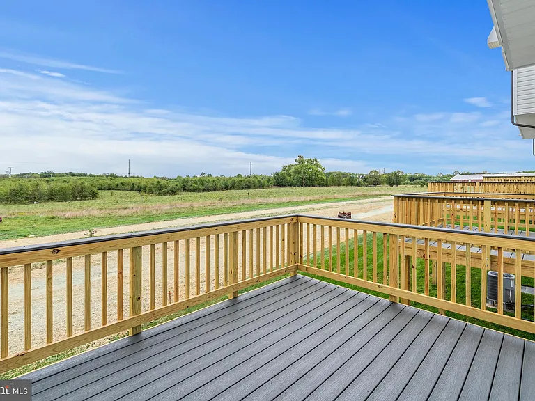 16639 Green Glade Dr — Photo 31