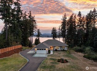 5400 E Blaisdell Ln, Port Orchard, WA 98366