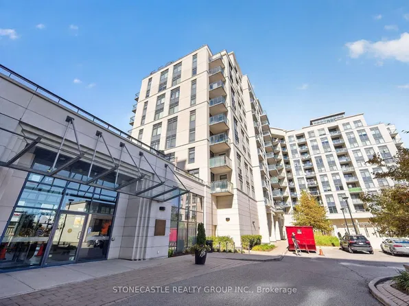 12 Woodstream Blvd #920, Vaughan, ON L4L 8C3