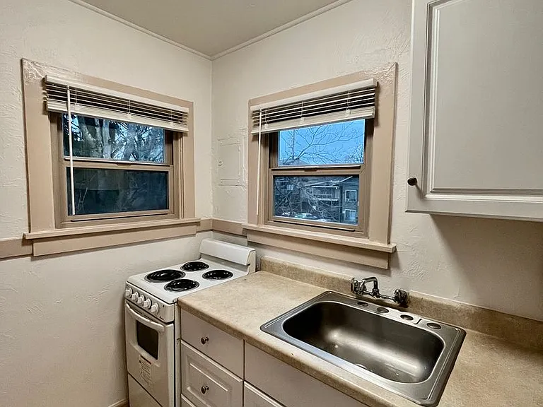 1312 Mill St — Photo 7