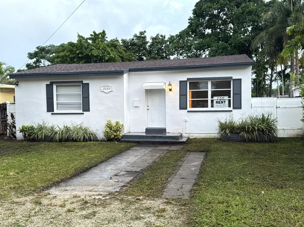 2250 Arthur St, Hollywood, FL 33020
