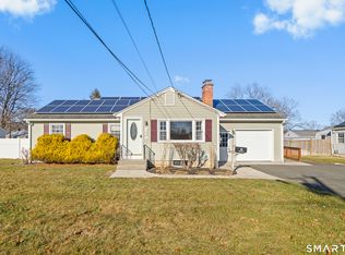 30 Jackson Street, Windsor Locks, CT 06096