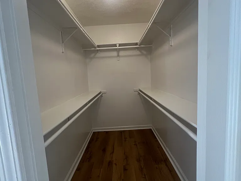 225 Shiloh Dr — Photo 10