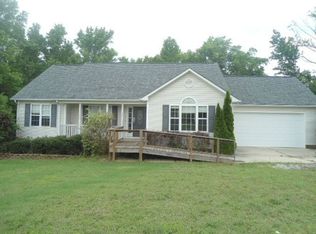 298 Majestic Ln, Clayton, NC 27520